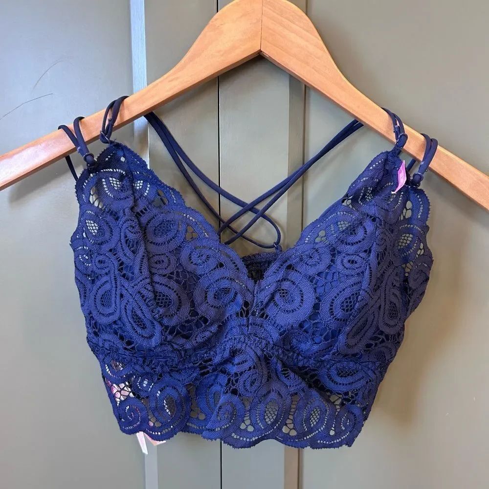 Pink Victoria’s Secret Navy Lace Bralette